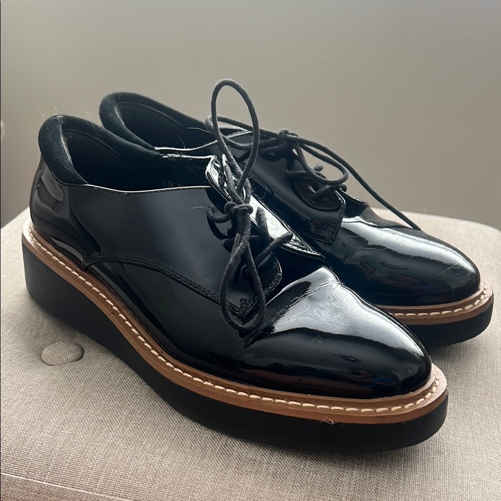 Black Patent Leather Women's Shoes